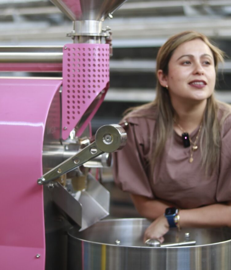 Anggela Sara, CEO DE IMSA y organizadora del Girlsplaining Coffee.
