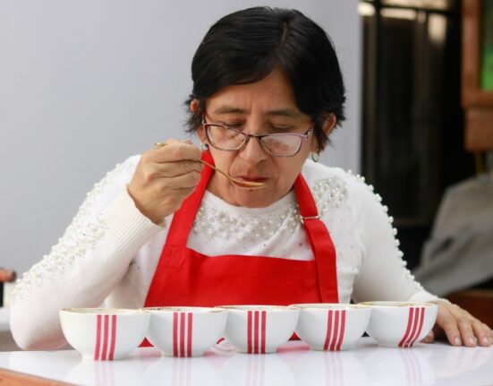 Lourdes Córdova, referente de la catación en el Perú.